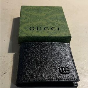 Gucci Black Textured Leather Wallet